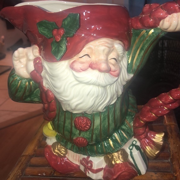 Fitz & Floyd hand painted Christmas 🎅🏻‎ pitcher vintage from 1989 original box